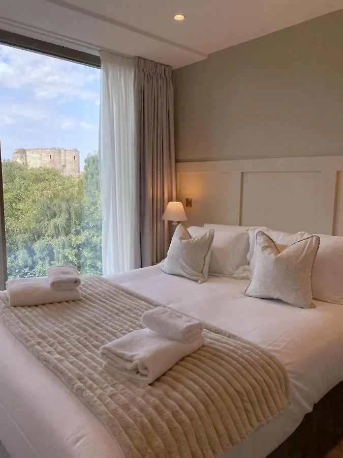 The Reflectory At Ryedale House Apartment York